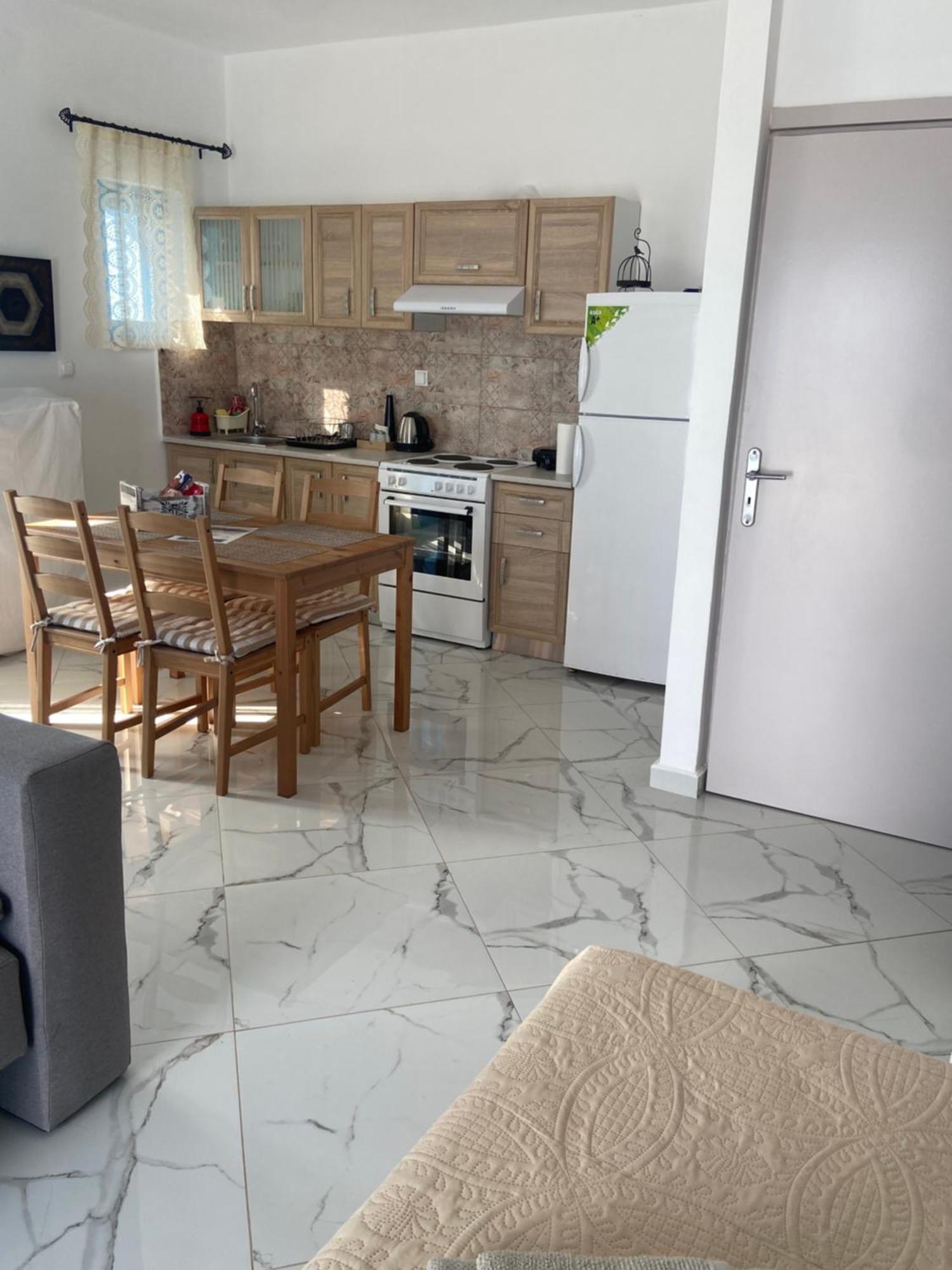 Yulie'S Orama Apartment Areopoli Ngoại thất bức ảnh